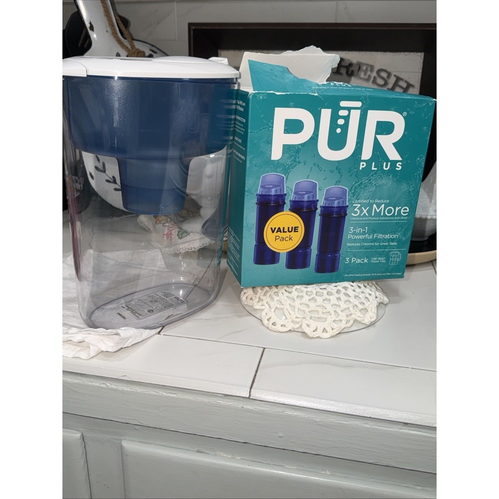 PUR PLUS 11‎ Cup Water Filter Pitcher White 3in1 Powerful System 2 New Filters